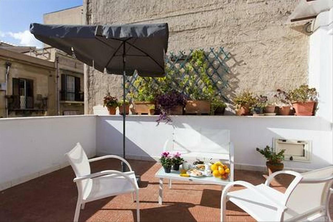 Il Geranio Blu Apartment Palermo Exterior foto